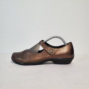 Dansko Opal Mary Jane Clog Metalic Bronze Size 40